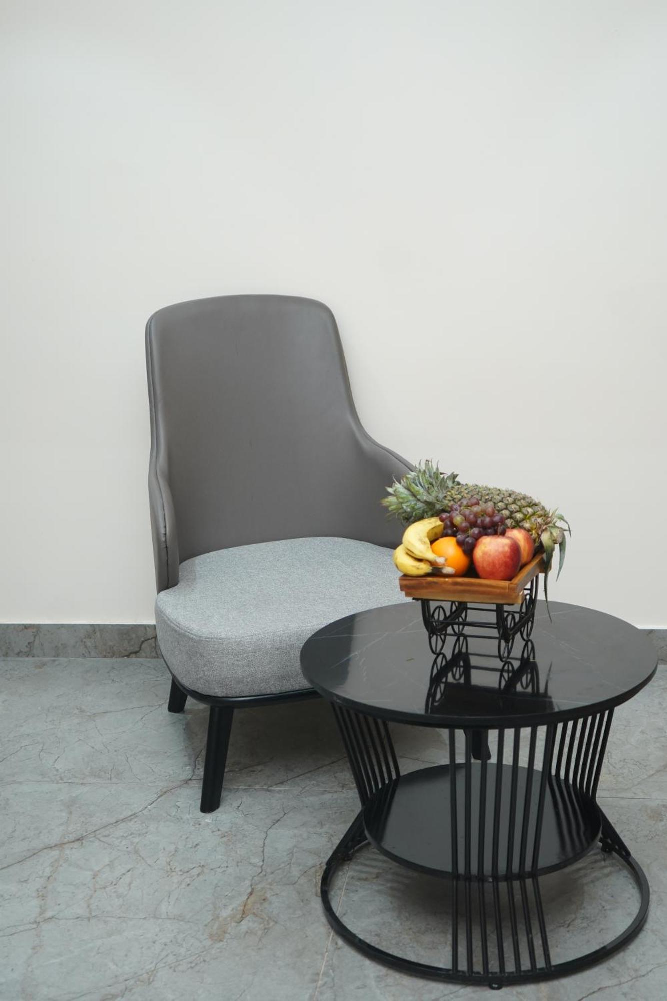 Vantara Suites Vellore Exteriör bild